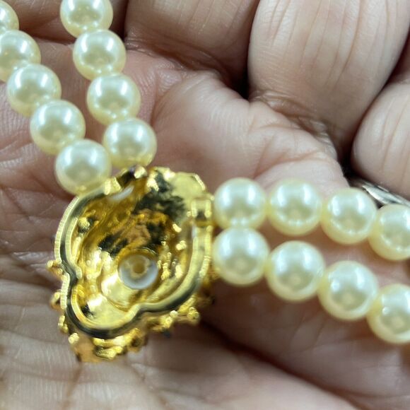 Vintage Faux Pearl Rhinestone Pendant Choker Necklace Cream Gold Tone Elegant - Picture 3 of 4